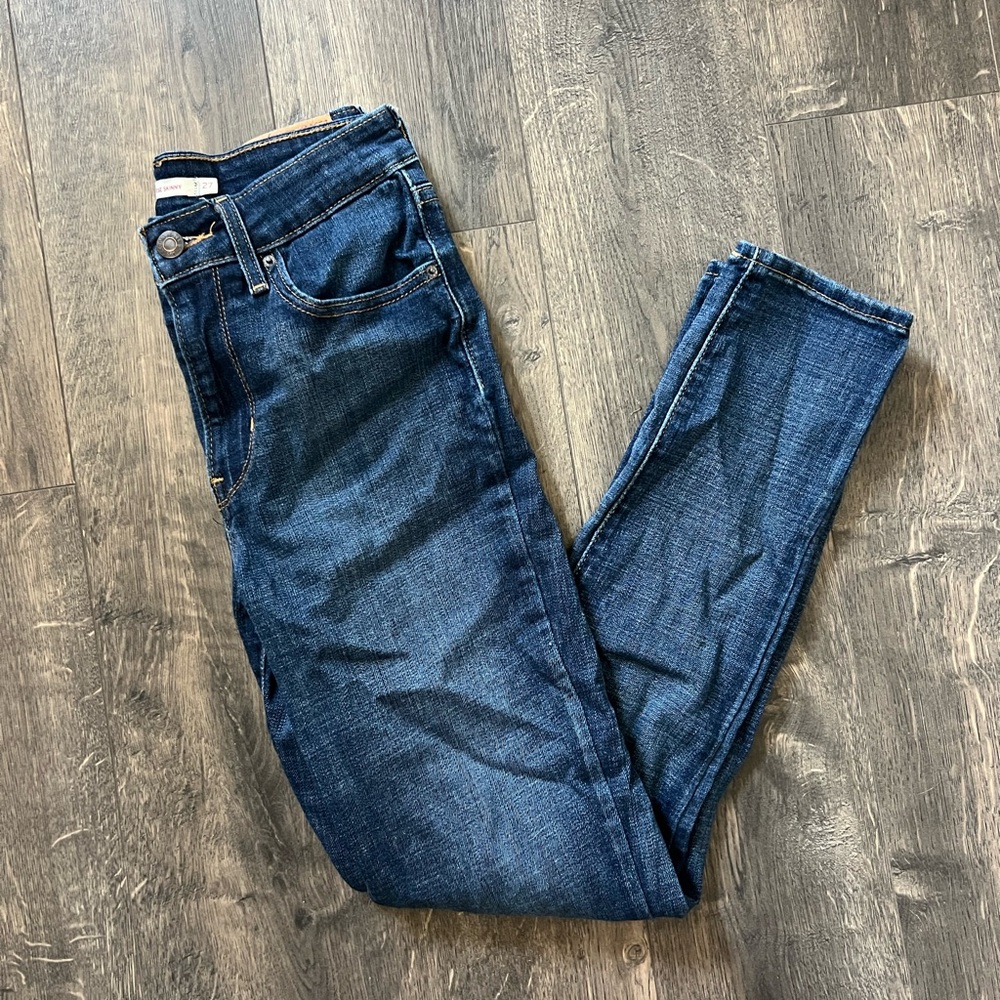 Levi's Women's Dark Blue Skinny Jeans